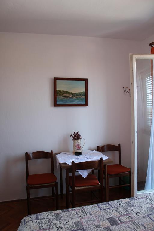 Apartment Muzic Mali Lošinj Zimmer foto